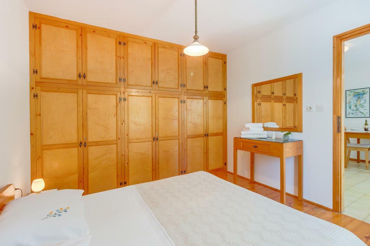 Apartman Pia มาลีโลชินจ์ ภายนอก รูปภาพ